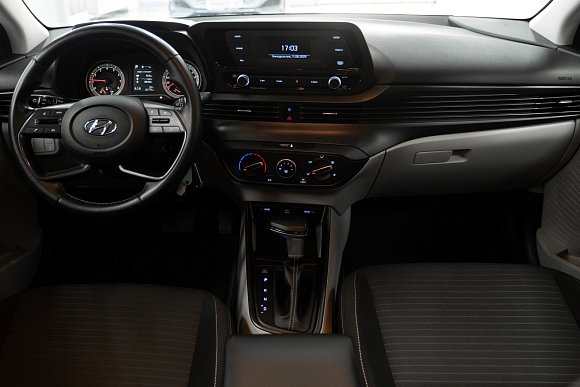 Hyundai i20 Active, 2023 года, пробег 25000 км