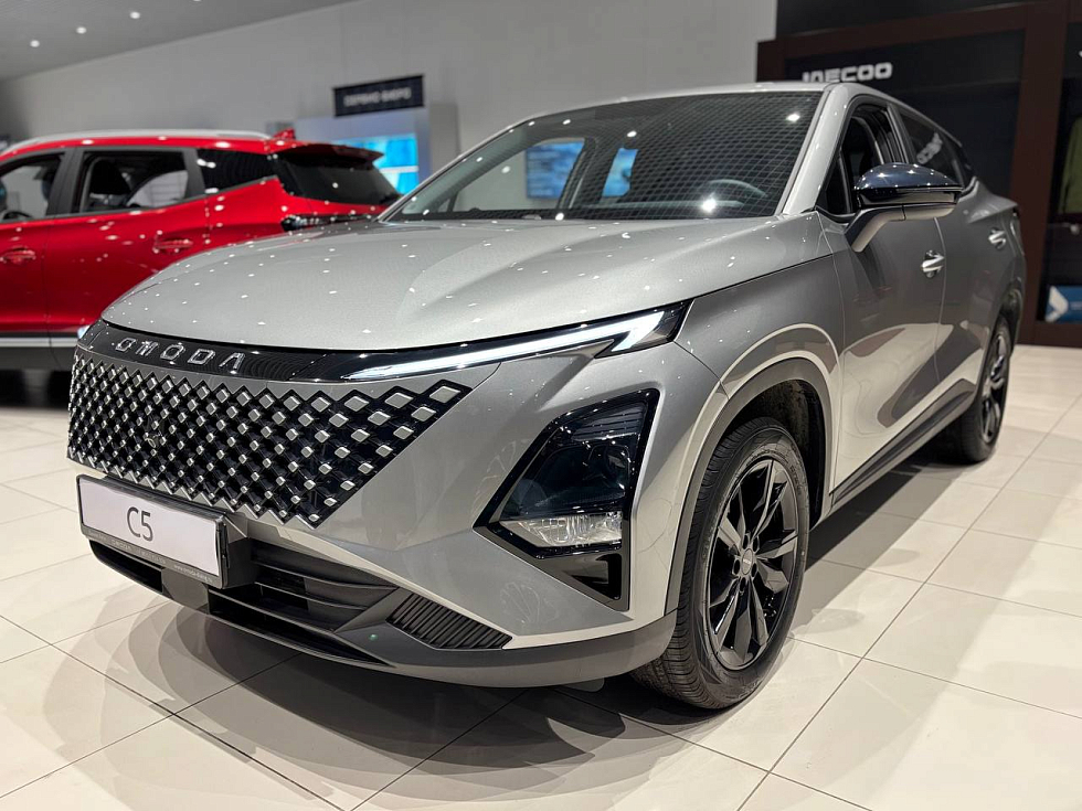 Omoda C5 Drive, серебряный