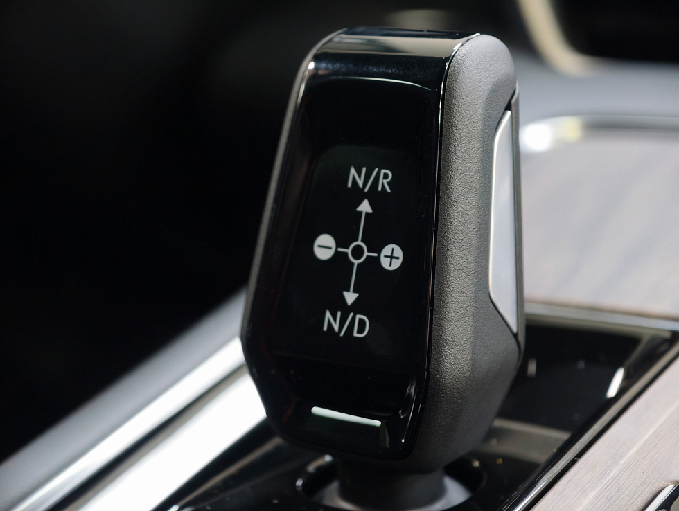 Geely Monjaro Flagship SE, зеленый