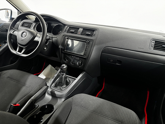 Volkswagen Jetta, 2015 года, пробег 106837 км