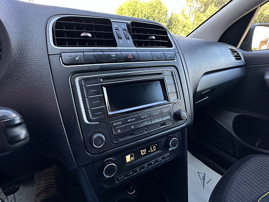 Volkswagen Polo Highline, 2013 года, пробег 177400 км