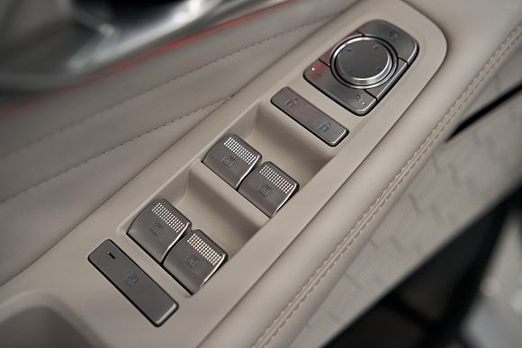 GAC GS8 GX Premium, белый