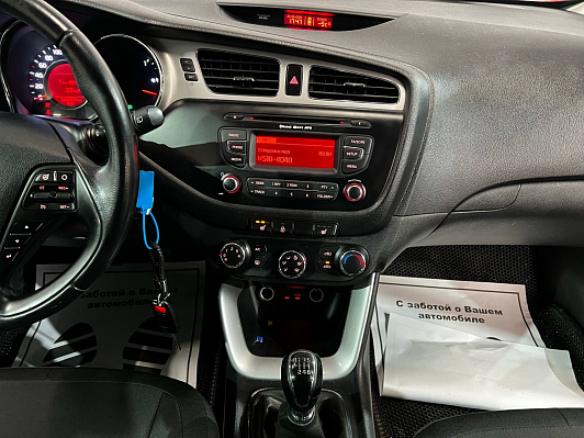 Kia Ceed Comfort, 2014 года, пробег 136610 км