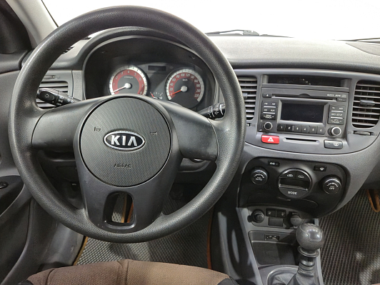 Kia Rio, 2010 года, пробег 158886 км