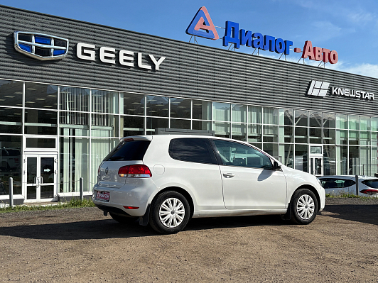 Volkswagen Golf, 2012 года, пробег 126258 км