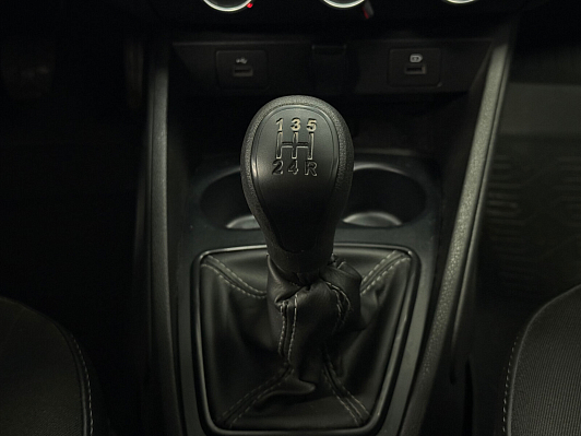 Lada (ВАЗ) Vesta, 2023 года, пробег 35440 км