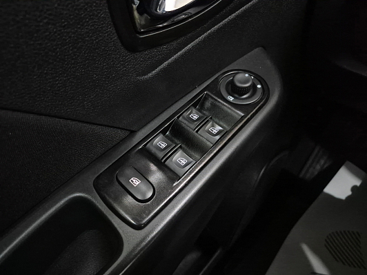 Renault Kaptur Style, 2017 года, пробег 82900 км