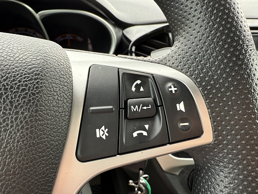 Lada (ВАЗ) Vesta Comfort Image, 2018 года, пробег 102000 км