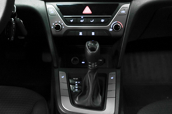 Hyundai Elantra Base, 2016 года, пробег 133000 км