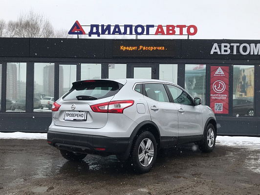 Nissan Qashqai SE, 2016 года, пробег 215000 км