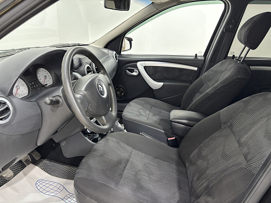 Renault Logan, 2011 года, пробег 181404 км