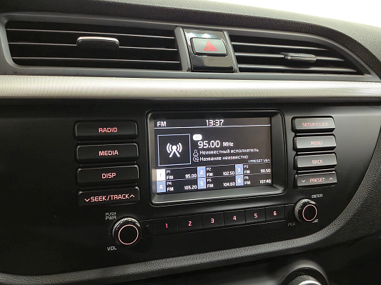 Kia Rio Luxe RED Line, 2019 года, пробег 74055 км