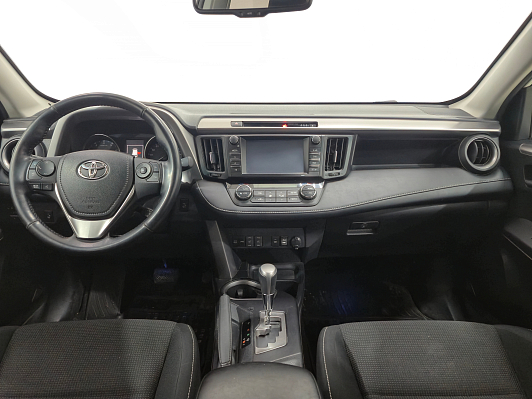 Toyota RAV4, 2017 года, пробег 122842 км