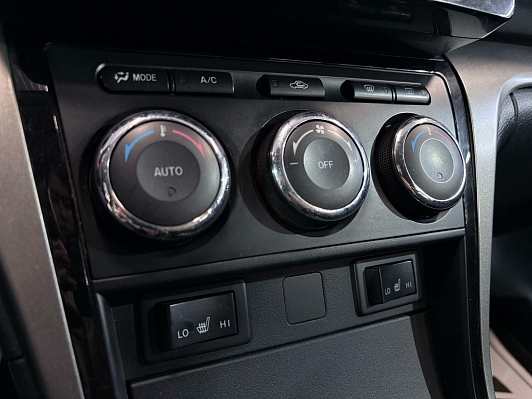 Mazda 6 Touring, 2011 года, пробег 240000 км