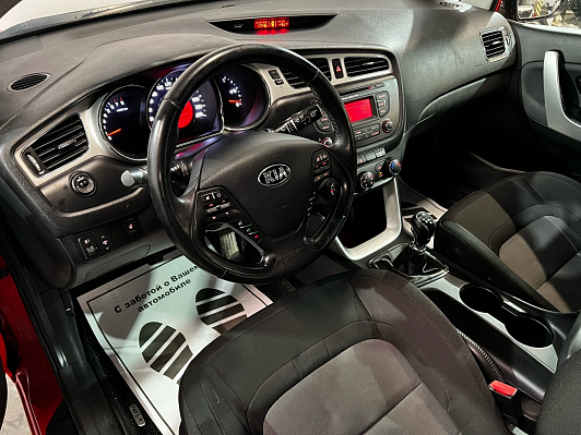 Kia Ceed Comfort, 2014 года, пробег 136610 км