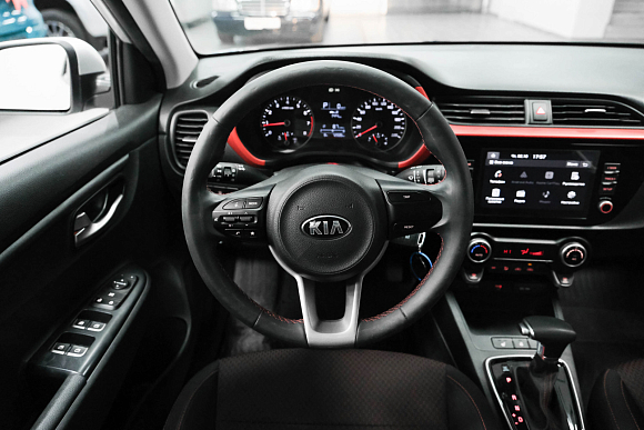 Kia Rio Prestige, 2021 года, пробег 73000 км