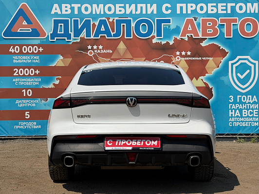 Changan UNI-V Люкс, 2023 года, пробег 39396 км
