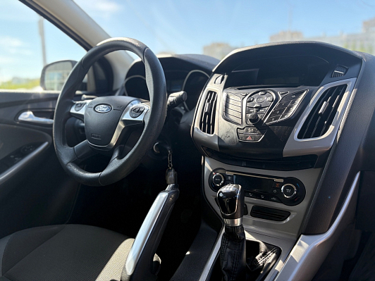 Ford Focus Trend, 2012 года, пробег 341900 км