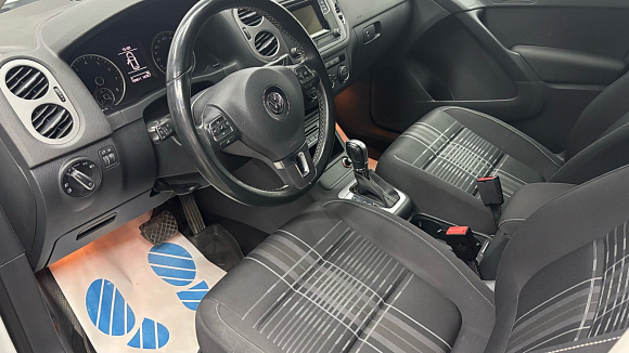 Volkswagen Tiguan, 2016 года, пробег 109533 км