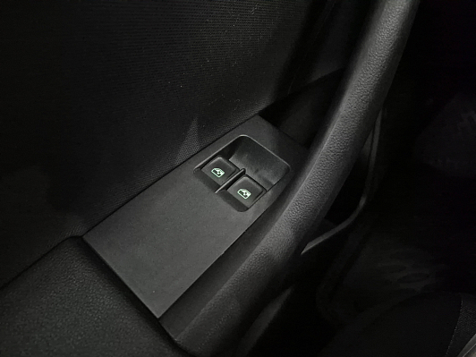 Skoda Rapid Ambition, 2015 года, пробег 233700 км