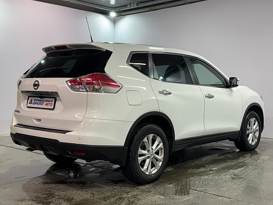 Nissan X-Trail LE+, 2015 года, пробег 160000 км