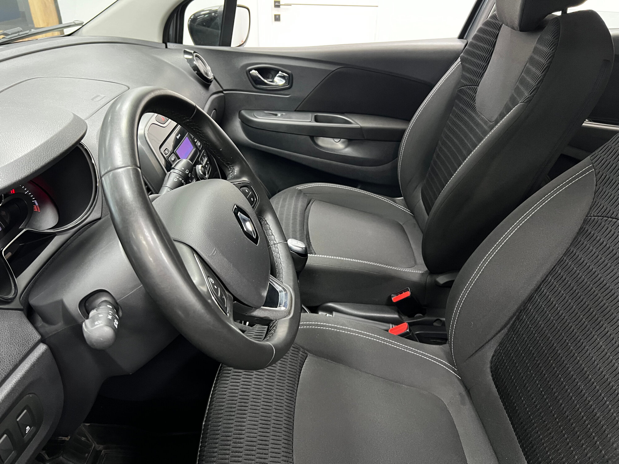 Renault Kaptur Drive, 2019 года, пробег 163500 км