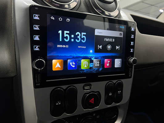 Renault Sandero Authentique, 2012 года, пробег 191298 км