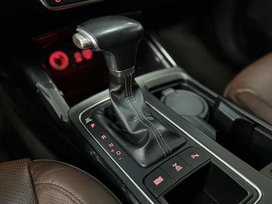 Kia Sorento Prestige, 2019 года, пробег 204000 км