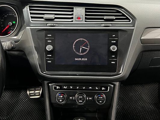 Volkswagen Tiguan Highline, 2019 года, пробег 125699 км