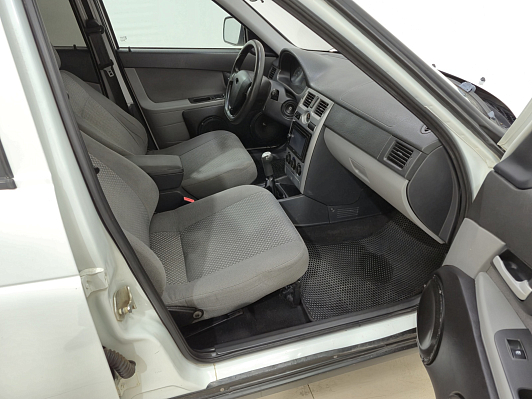 Lada (ВАЗ) Priora Норма, 2013 года, пробег 216283 км