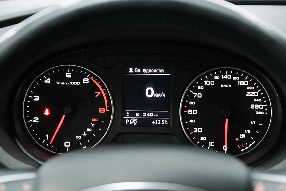 Audi A3 Attraction, 2014 года, пробег 147911 км