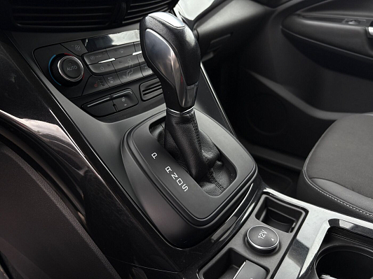 Ford Kuga Titanium, 2018 года, пробег 71600 км
