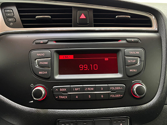 Kia Ceed Comfort, 2015 года, пробег 126820 км