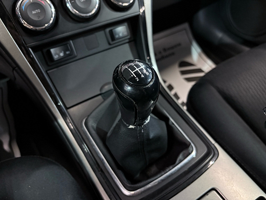Mazda 6 Touring, 2011 года, пробег 240000 км
