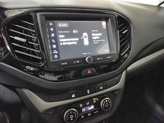 Lada (ВАЗ) Vesta Luxe Multimedia, 2021 года, пробег 54511 км