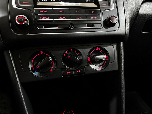 Volkswagen Polo Trendline, 2016 года, пробег 161328 км