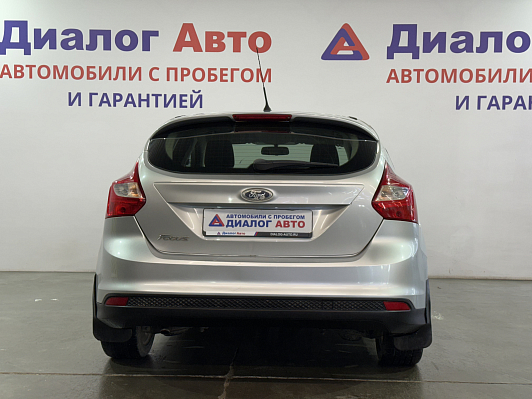 Ford Focus, 2011 года, пробег 172550 км