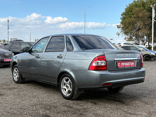 Lada (ВАЗ) Priora Люкс, 2011 года, пробег 199591 км