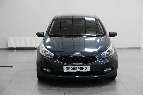 Kia Ceed Luxe, 2014 года, пробег 99000 км
