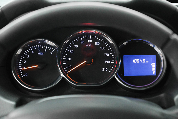 Renault Duster Expression, 2016 года, пробег 258000 км