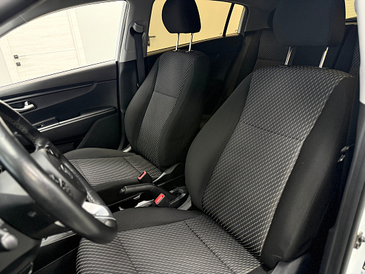 Kia Rio Luxe, 2019 года, пробег 197895 км