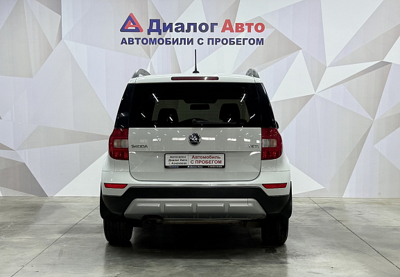 Skoda Yeti Active Outdoor, 2017 года, пробег 52693 км