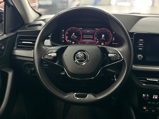 Skoda Rapid, 2022 года, пробег 72297 км