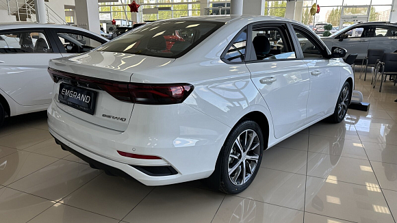 Geely Emgrand Flagship, 2023 года, пробег 1621 км