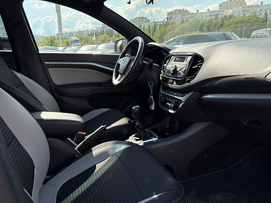 Lada (ВАЗ) Vesta Black, 2021 года, пробег 103750 км