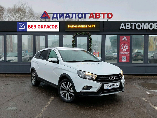 Lada (ВАЗ) Vesta Luxe, 2018 года, пробег 114000 км