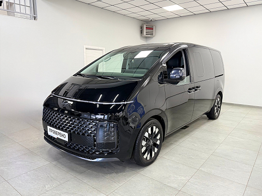 Hyundai Staria, 2024 года, пробег 27899 км