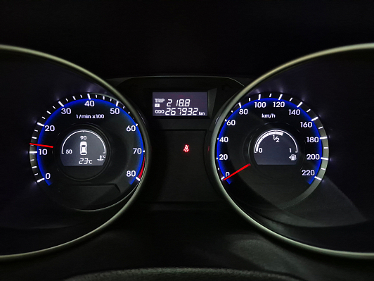Hyundai ix35 Start, 2010 года, пробег 267930 км