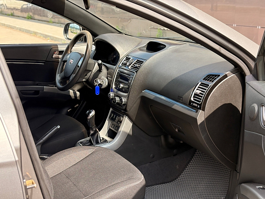 Geely Emgrand EC7, 2014 года, пробег 99167 км