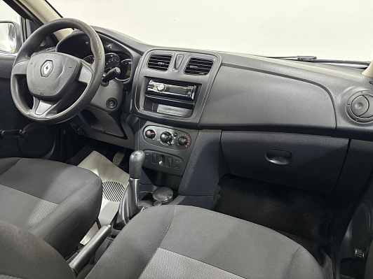 Renault Logan Confort, 2015 года, пробег 102420 км